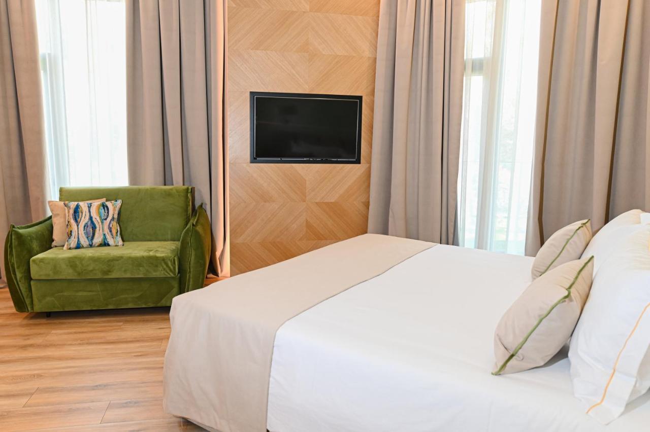 White Hill Hotel, Spa & Conferences Durres Bagian luar foto