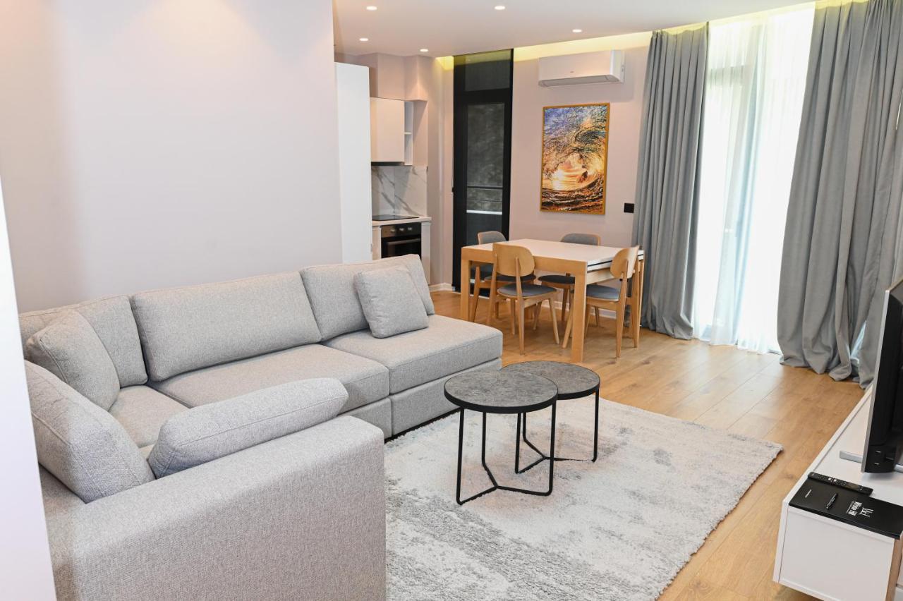 White Hill Hotel, Spa & Conferences Durres Bagian luar foto