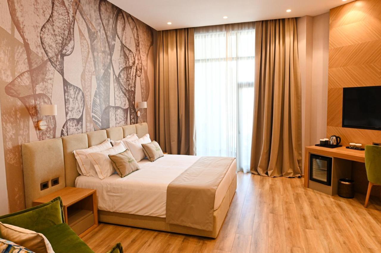 White Hill Hotel, Spa & Conferences Durres Bagian luar foto