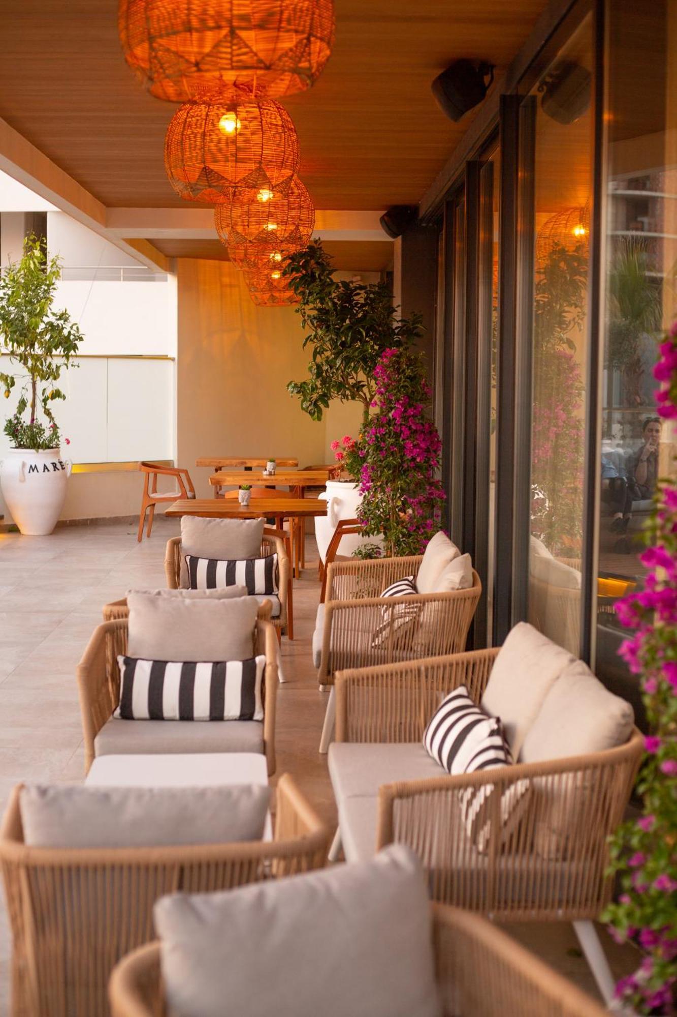 White Hill Hotel, Spa & Conferences Durres Bagian luar foto