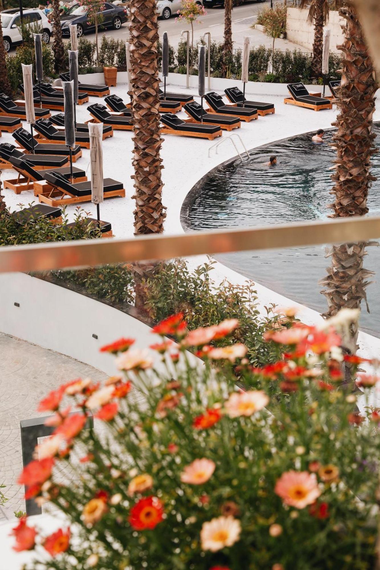 White Hill Hotel, Spa & Conferences Durres Bagian luar foto